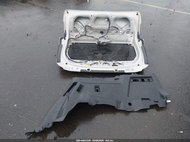 Mazda Cx-90 Phev Preferred Package 2025 JM3KKBHA0S1239287 Image 12