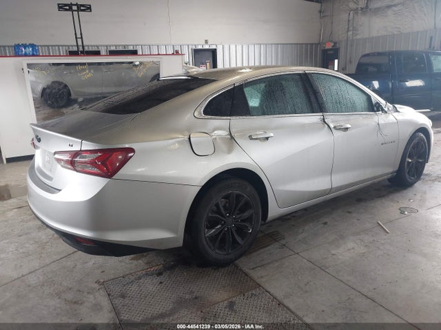 2022 CHEVROLET MALIBU 1G1ZD5ST3NF137527 Photo 3