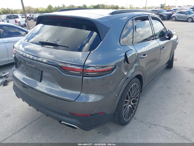 2021 PORSCHE CAYENNE WP1AA2AY8MDA02965 Photo 3