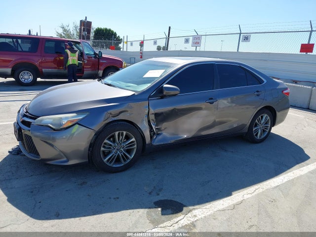 2017 TOYOTA CAMRY 4T1BF1FK5HU375758 Photo 1