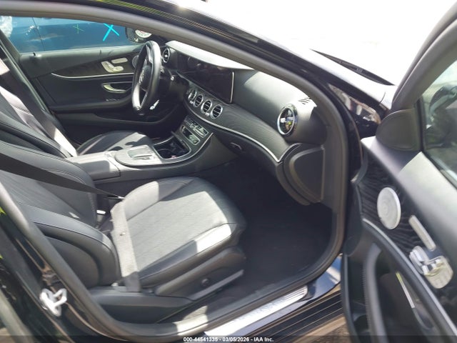 2021 MERCEDES-BENZ E 350 W1KZF8DBXMA907795 Photo 4