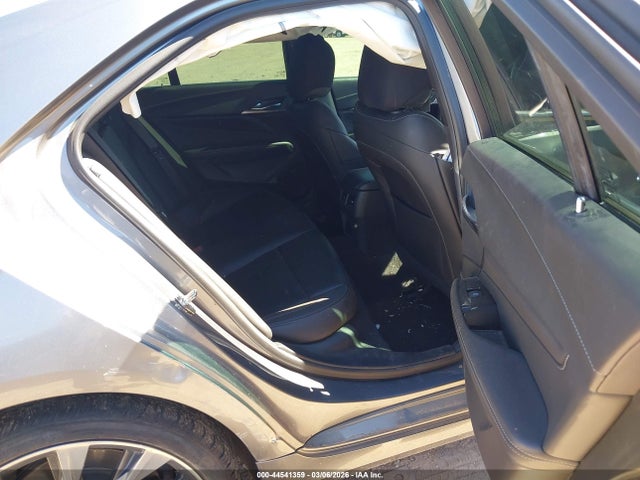 44541359 :رقم المزاد ، 1G6DK5RK6N0125530 vin ، 2022 Cadillac Ct4 Luxury مزاد بيع