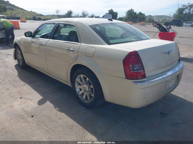 2006 CHRYSLER 300C 2C3KA63H76H198238 Photo 2