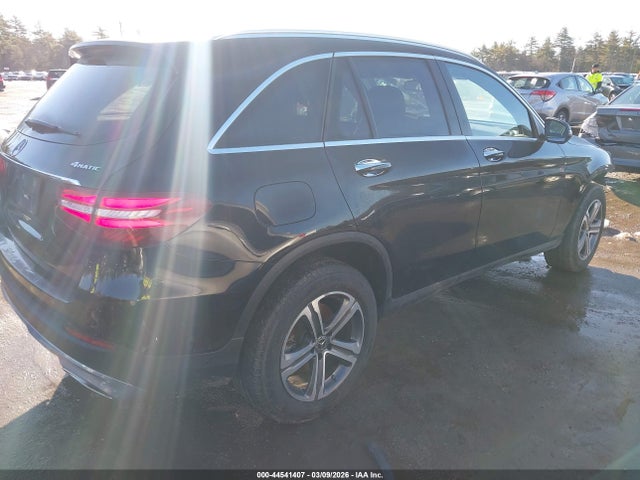 WDC0G4KB2JV102173 Mercedes-Benz Glc 300 4matic