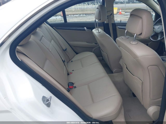 Продажа на аукционе авто 2010 Mercedes-benz C 300 Luxury 4matic/sport 4matic, vin: WDDGF8BB7AR122240, номер лота: 44541418