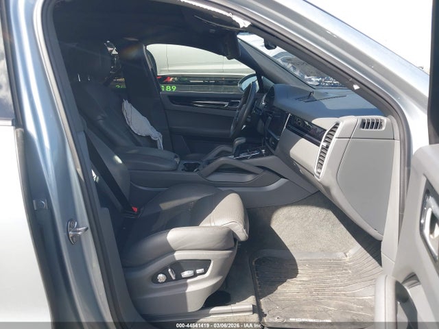 2021 PORSCHE CAYENNE COUPE WP1BA2AY7MDA43088 Photo 4