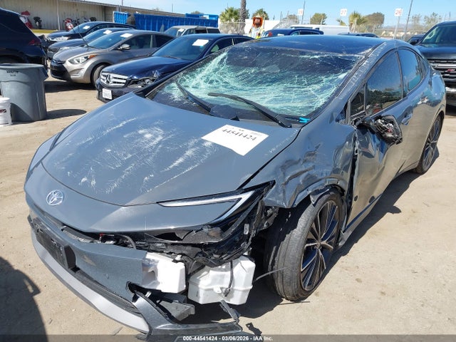 JTDACAAU6R3020283 Toyota PRIUS XLE
