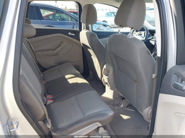 1FMCU0GX5FUB32771 Ford ESCAPE SE