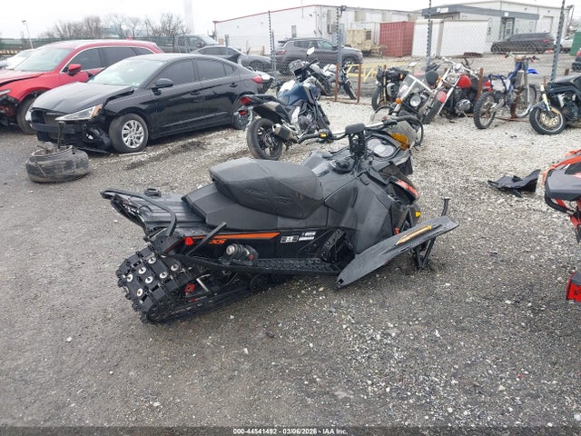 Skid X800 2015 2BPSUTFB4FV000046 Image 4