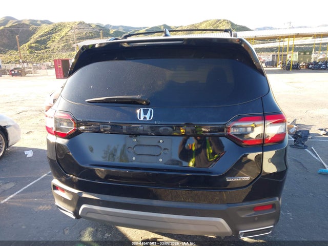 Honda Pilot Touring 2025 5FNYG2H73SB001319 Image 16