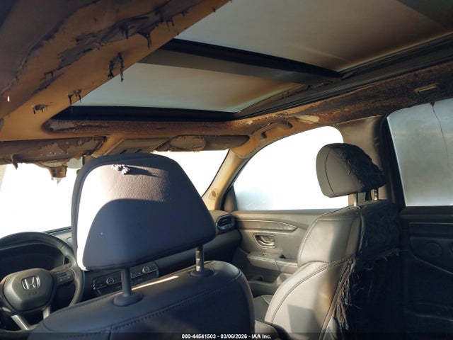 Honda Pilot Touring 2025 5FNYG2H73SB001319 Image 6