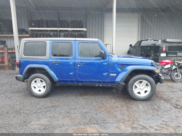 1C4HJXEG7KW561875 Jeep Wrangler Unlimited Sahara 4x4