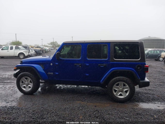 1C4HJXEG7KW561875 Jeep Wrangler Unlimited Sahara 4x4