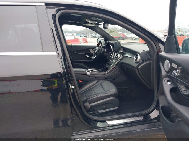 Продаж на аукціоні авто 2018 Mercedes-benz Glc 300 4matic, vin: WDC0G4KB9JV022840, номер лоту: 44541535