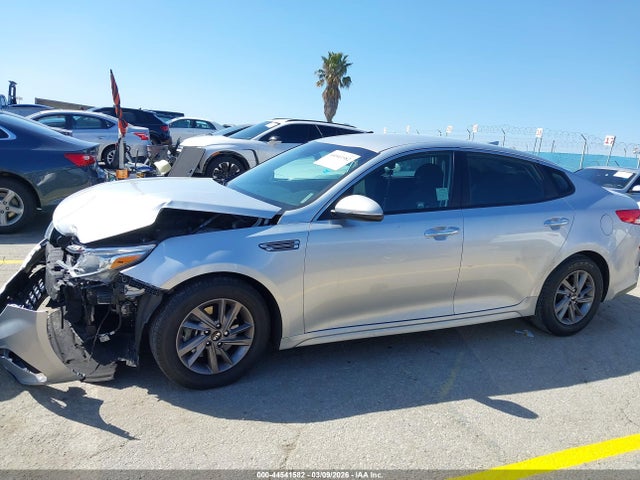 5XXGT4L38LG421972 KIA Optima Lx
