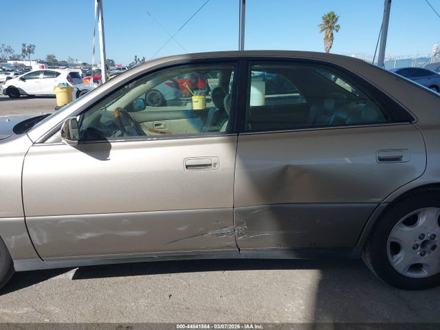 44541584 :رقم المزاد ، JT8BF28GXY5091411 vin ، 2000 Lexus Es 300 مزاد بيع