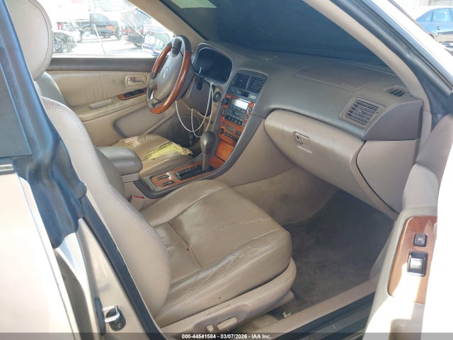 44541584 :رقم المزاد ، JT8BF28GXY5091411 vin ، 2000 Lexus Es 300 مزاد بيع