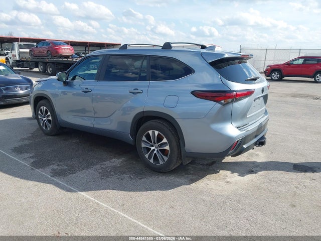 2024 TOYOTA HIGHLANDER 5TDKDRBH2RS573951 Photo 2