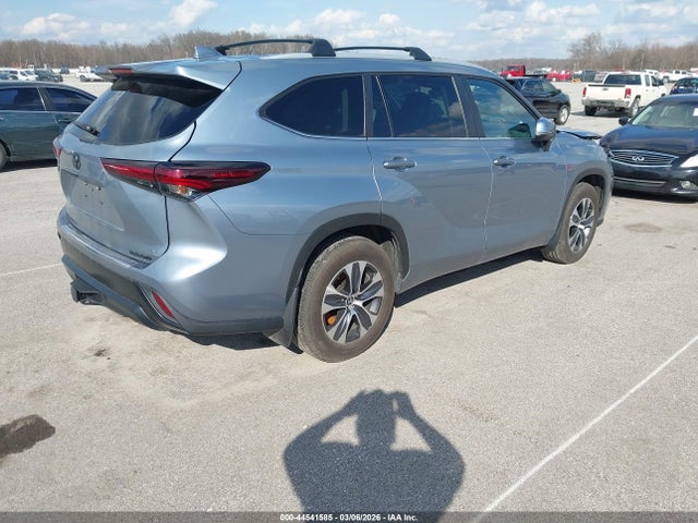 2024 TOYOTA HIGHLANDER 5TDKDRBH2RS573951 Photo 3