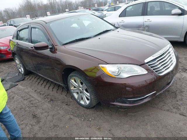 Продаж на аукціоні авто 2012 Chrysler 200 Touring, vin: 1C3CCBBB7CN188879, номер лоту: 44541592
