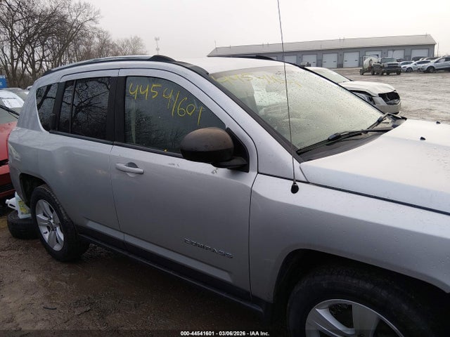Продажа на аукционе авто 2011 Jeep Compass, vin: 1J4NT1FA9BD138564, номер лота: 44541601