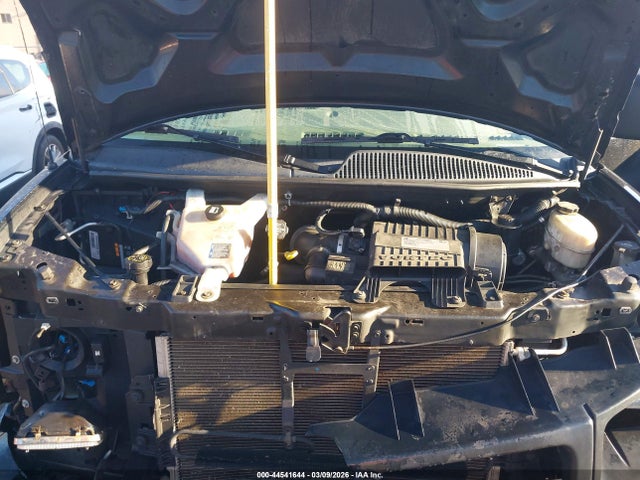 2017 GMC SAVANA 2500 1GTW7AFF3H1111106 Photo 9