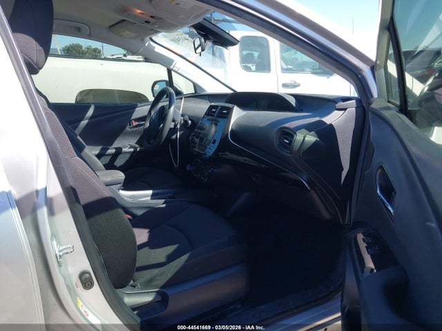 Toyota Prius Le 2019 JTDKARFUXK3077660 Image 5