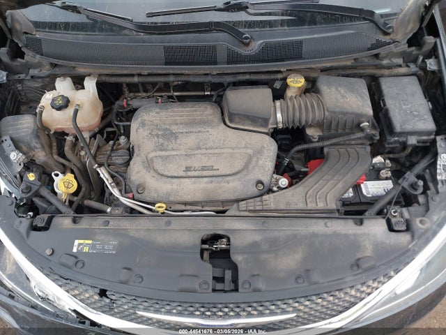 Продаж на аукціоні авто 2020 Chrysler Pacifica Touring, vin: 2C4RC1FG1LR211727, номер лоту: 44541676
