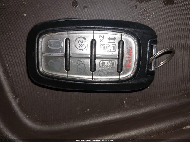 Продаж на аукціоні авто 2020 Chrysler Pacifica Touring, vin: 2C4RC1FG1LR211727, номер лоту: 44541676