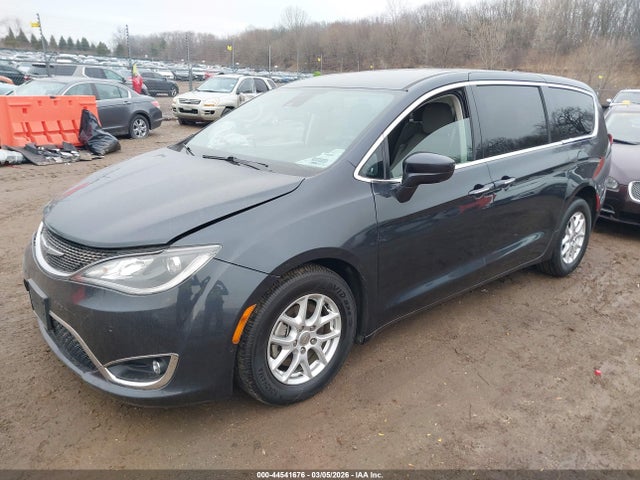 Продаж на аукціоні авто 2020 Chrysler Pacifica Touring, vin: 2C4RC1FG1LR211727, номер лоту: 44541676