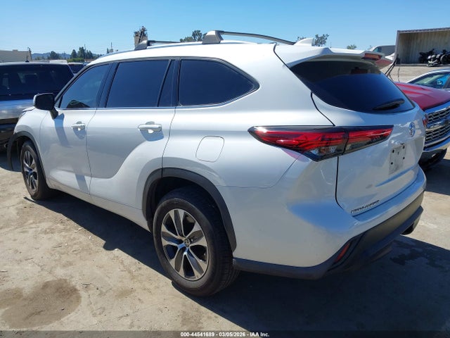 5TDGZRAH1LS513188 Toyota Highlander Xle