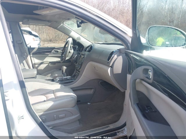 44541704 :رقم المزاد ، 5GAKVCKD3GJ239141 vin ، 2016 Buick Enclave Premium مزاد بيع