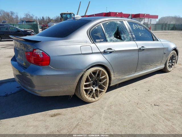 2009 Bmw 328i Xdrive მანქანა იყიდება აუქციონზე, vin: WBAPK73589A453960, აუქციონის ნომერი: 44541727