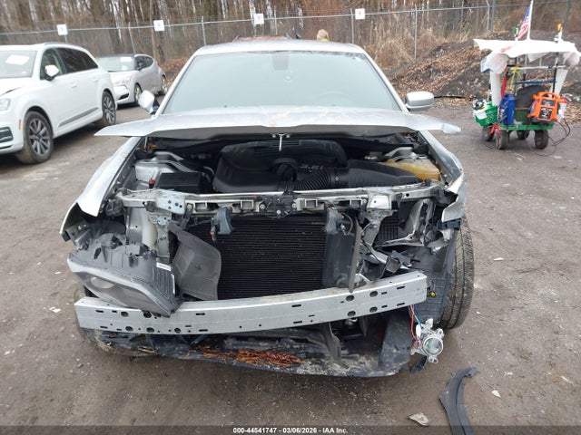 2021 Chrysler 300 300s მანქანა იყიდება აუქციონზე, vin: 2C3CCABG8MH520246, აუქციონის ნომერი: 44541747