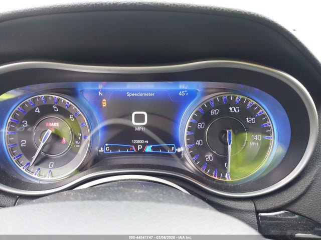 2021 Chrysler 300 300s მანქანა იყიდება აუქციონზე, vin: 2C3CCABG8MH520246, აუქციონის ნომერი: 44541747