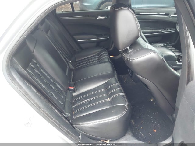 2021 Chrysler 300 300s მანქანა იყიდება აუქციონზე, vin: 2C3CCABG8MH520246, აუქციონის ნომერი: 44541747