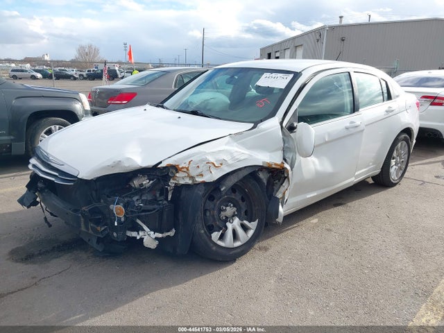 Продажа на аукционе авто 2012 Chrysler 200 Lx, vin: 1C3CCBAB9CN296079, номер лота: 44541753