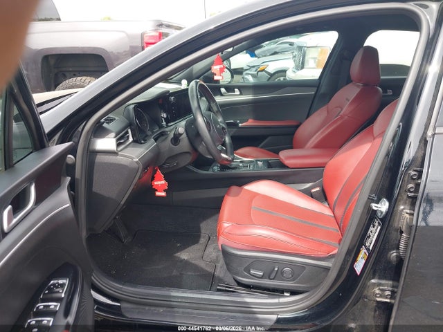 5XXG64J21NG097557 KIA K5 Gt-line