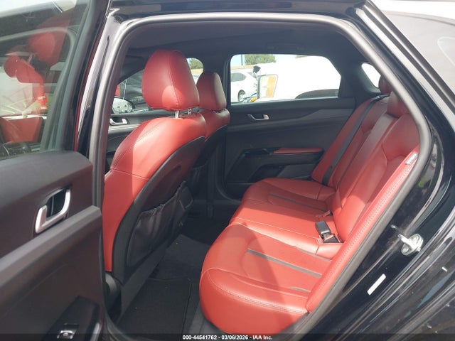 5XXG64J21NG097557 KIA K5 Gt-line