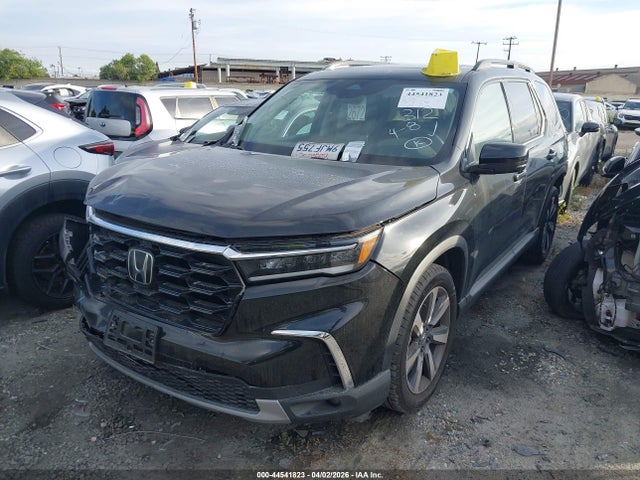 Honda Pilot Touring 2025 5FNYG2H77SB004529 Image 2
