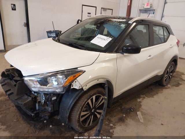 44541827 :رقم المزاد ، 3N1CP5CV7LL578104 vin ، 2020 Nissan Kicks Sv Xtronic Cvt مزاد بيع