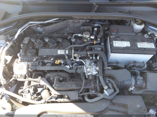 Toyota Corolla Cross Xle 2022 7MUDAABG1NV038524 Image 10
