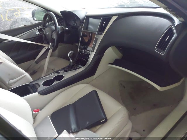 2014 Infiniti Q50 Premium მანქანა იყიდება აუქციონზე, vin: JN1BV7ARXEM695607, აუქციონის ნომერი: 44541875