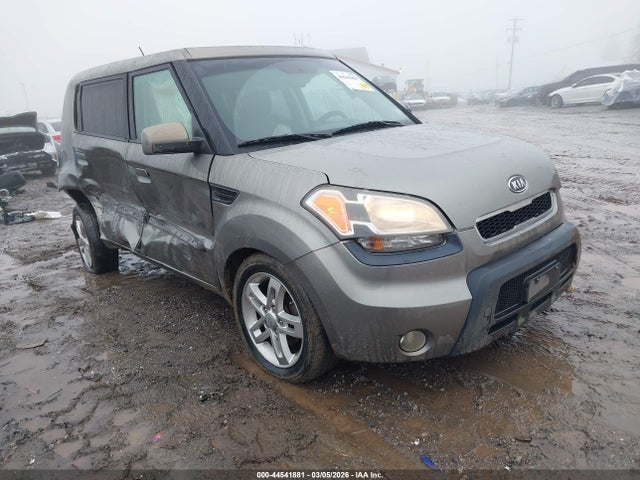2010 KIA SOUL KNDJT2A21A7109244 Photo 0