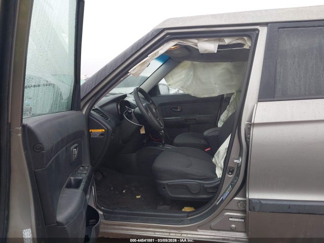 2010 KIA SOUL KNDJT2A21A7109244 Photo 4