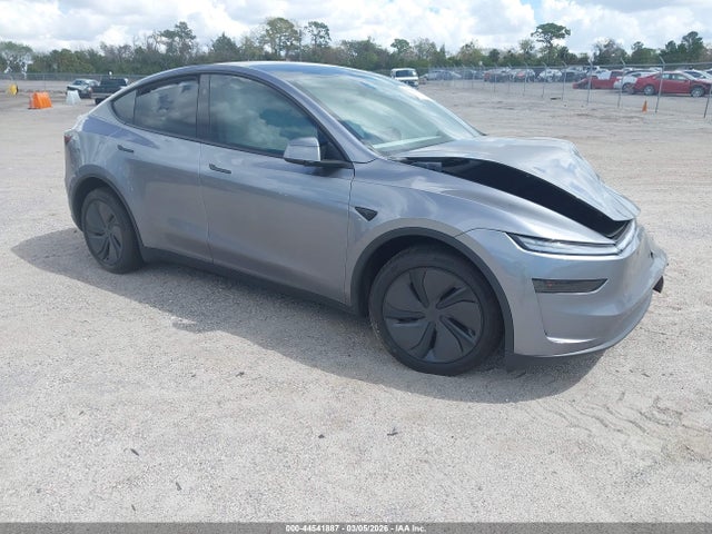 2026 TESLA MODEL Y 7SAYGDEE2TA386078 Photo 0