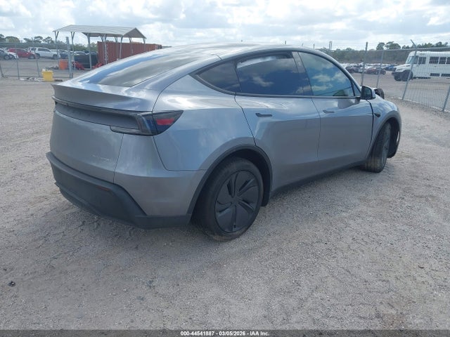 2026 TESLA MODEL Y 7SAYGDEE2TA386078 Photo 3