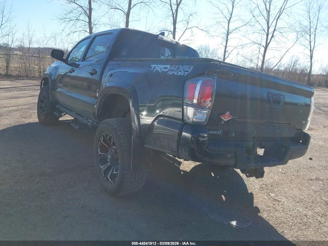 2020 TOYOTA TACOMA 3TMCZ5AN9LM320784 Photo 2