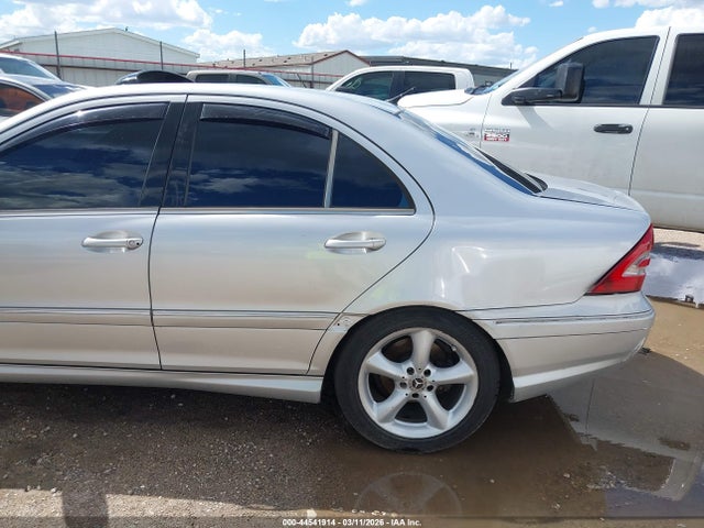 44541914 :رقم المزاد ، WDBRF40J15F625290 vin ، 2005 Mercedes-benz C 230 Kompressor Sport مزاد بيع