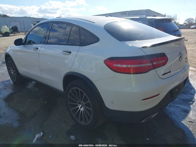 2019 MERCEDES-BENZ GLC 300 COUPE WDC0J4KB4KF588689 Photo 2